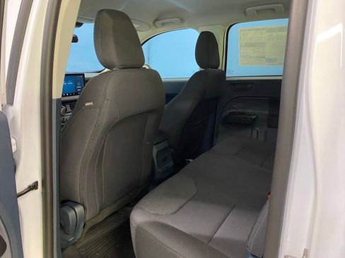 New 2025 Ford Maverick XL image 28