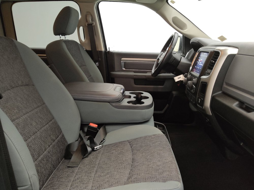 Used 2019 RAM 1500 Classic SLT w/ Luxury Group AWD/4WD image 21