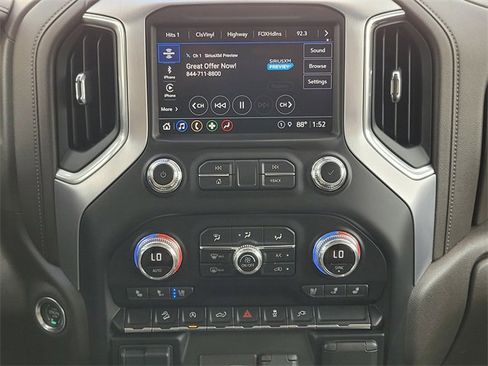 Used 2021 GMC Sierra 1500 SLT image 13