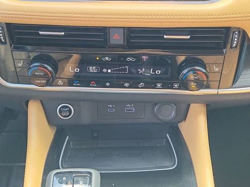 Certified 2023 Nissan Rogue Platinum w/ Platinum Premium Package image 30