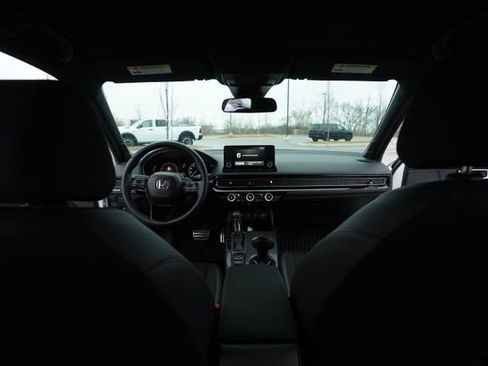 Used 2025 Honda Civic Sport image 23