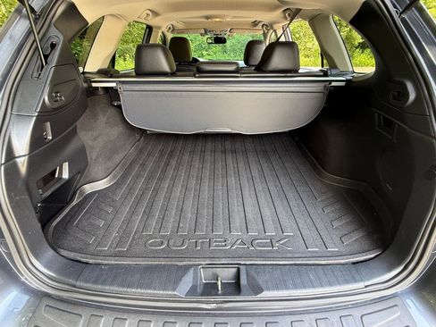 Used 2015 Subaru Outback 2.5i Limited AWD/4WD image 40