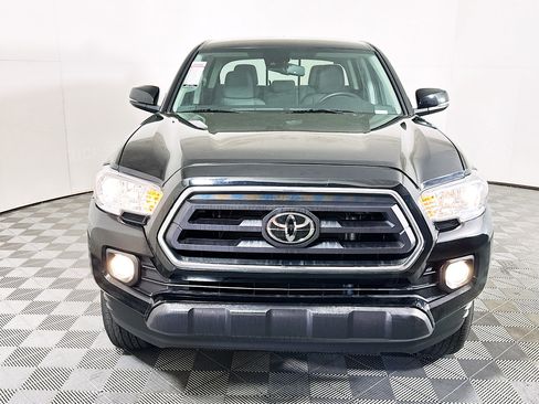 Used 2023 Toyota Tacoma SR5 w/ Technology Package RWD image 8