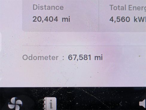 Used 2021 Tesla Model 3 Standard Range Plus image 25