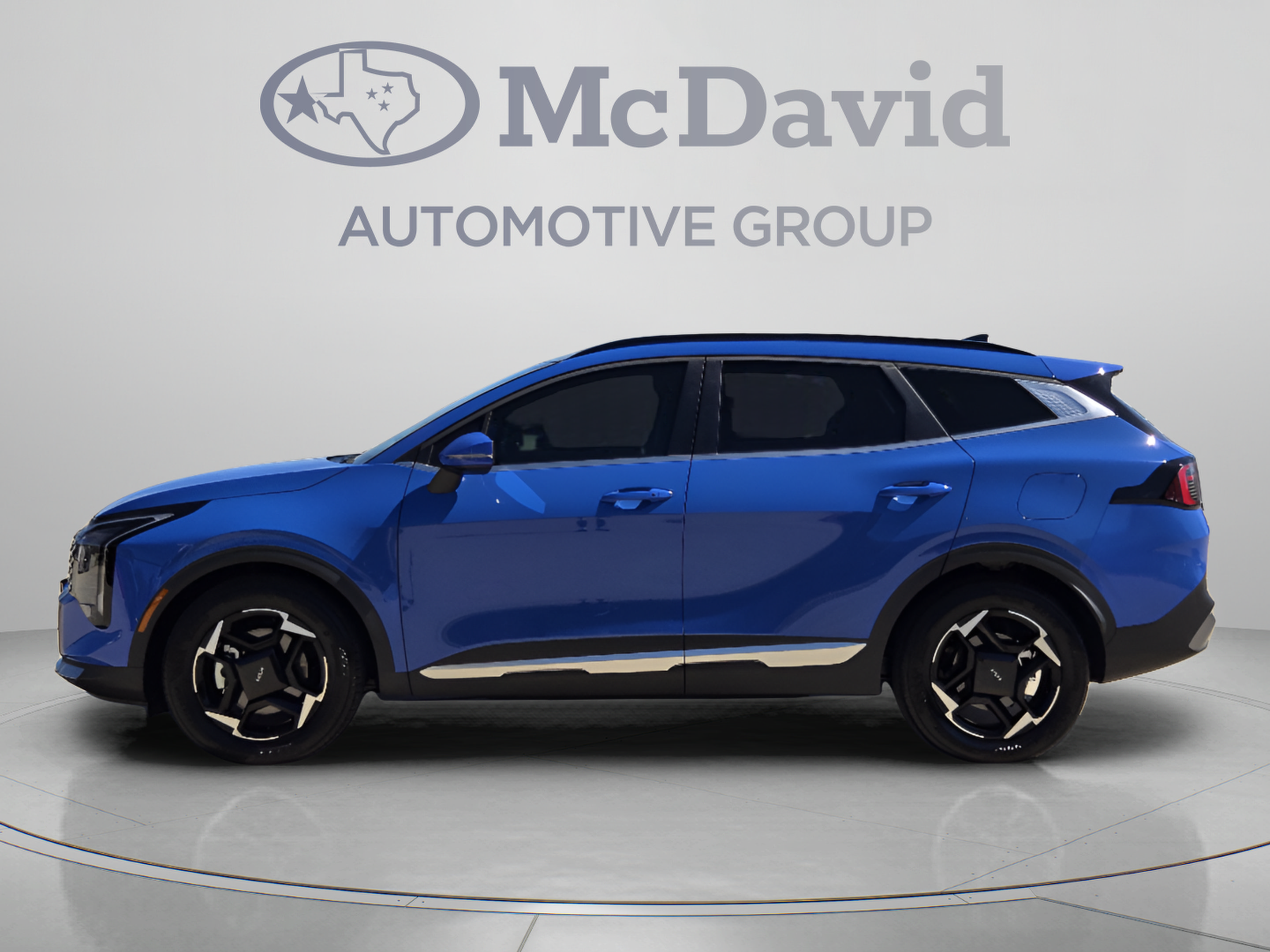 Used 2026 Kia Sportage EX w/ EX Panorama Roof Package FWD image 2