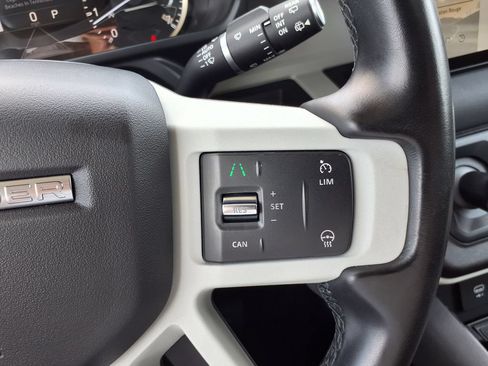 Used 2023 Land Rover Defender 110 SE AWD/4WD image 26