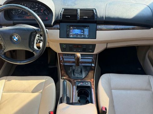 Used 2006 BMW X5 3.0i image 8