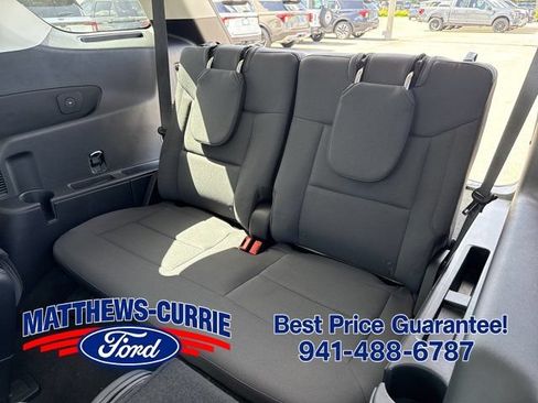 New 2026 Ford Explorer Active RWD image 12