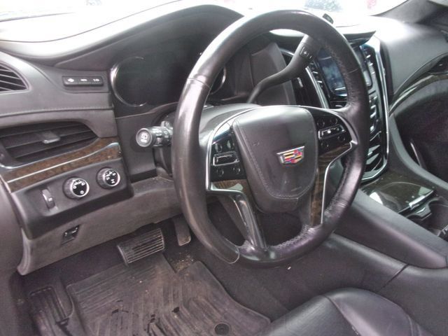 Used 2016 Cadillac Escalade ESV Platinum AWD/4WD image 10