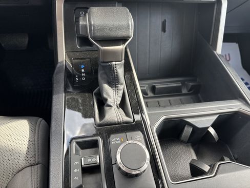 Used 2023 Toyota Tundra SR5 w/ SR5 Premium Package image 20