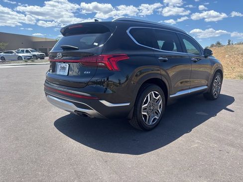Used 2022 Hyundai Santa Fe Limited w/ Cargo Package FWD image 4