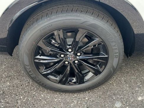 New 2026 Buick Envista Sport Touring w/ Convenience I Package FWD image 6