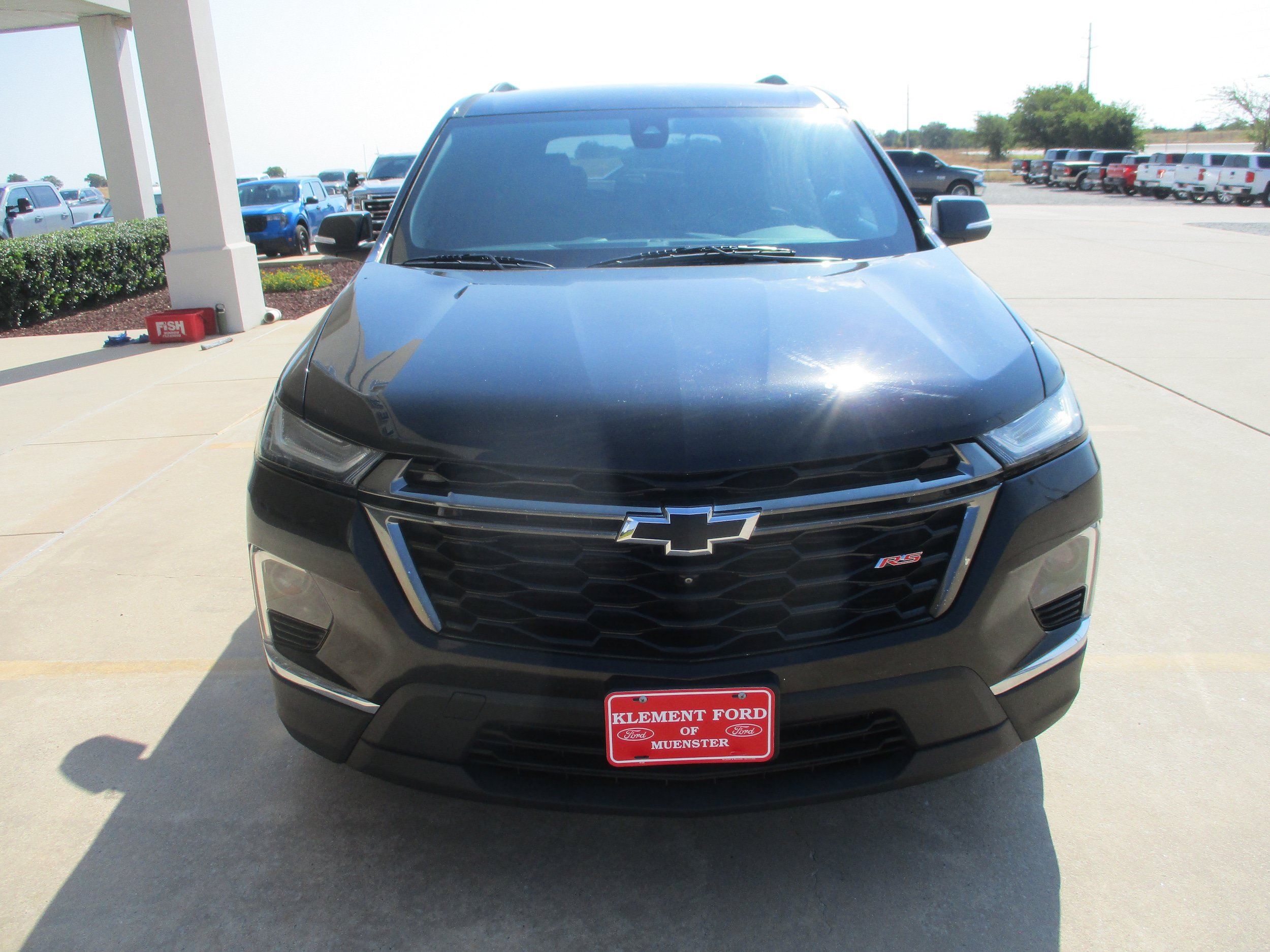 Used 2023 Chevrolet Traverse RS FWD image 5