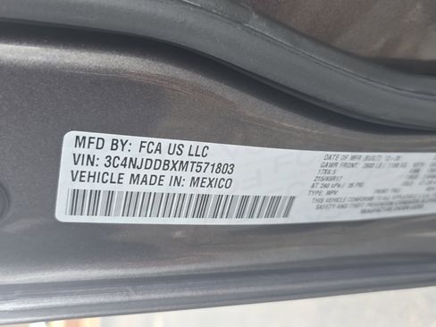 Used 2021 Jeep Compass Trailhawk image 36