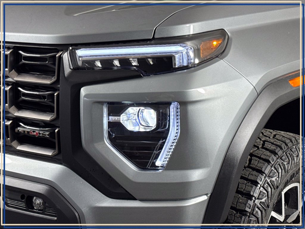 New 2026 GMC Canyon AT4X w/ LPO, Black Badging Package AWD/4WD image 2