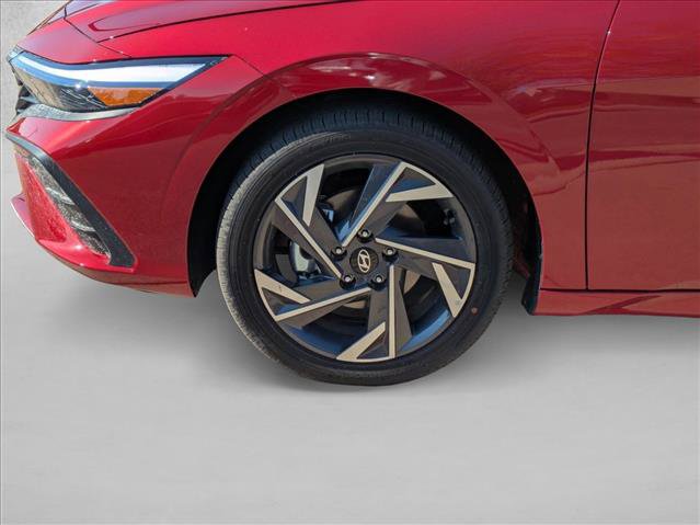 New 2025 Hyundai Elantra SEL w/ Cargo Package FWD image 9