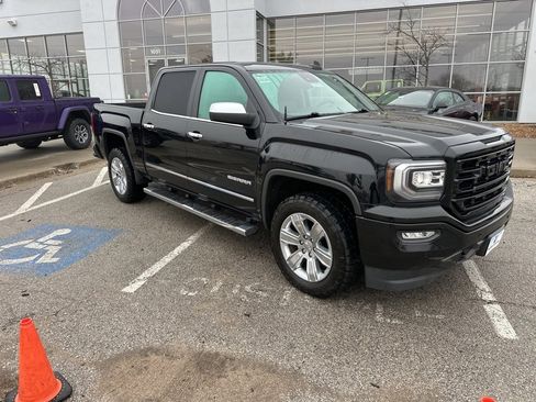 Used 2017 GMC Sierra 1500 SLT image 38