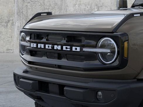 New 2025 Ford Bronco Outer Banks image 19