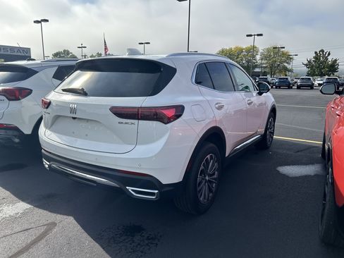 Used 2024 Buick Envision Preferred image 7