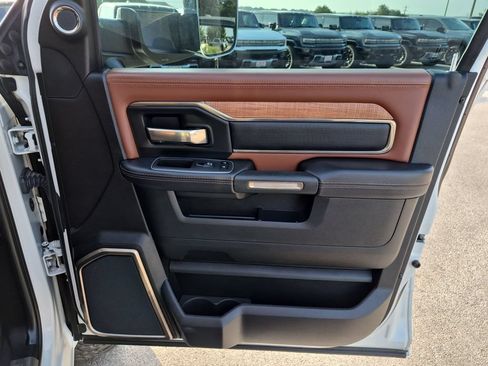 Used 2021 RAM 3500 Limited AWD/4WD image 38