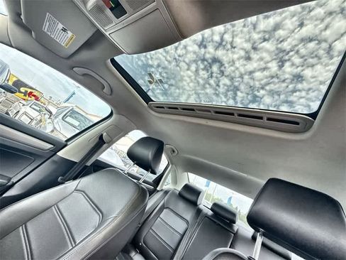 Used 2022 Volkswagen Passat 2.0T SE image 17