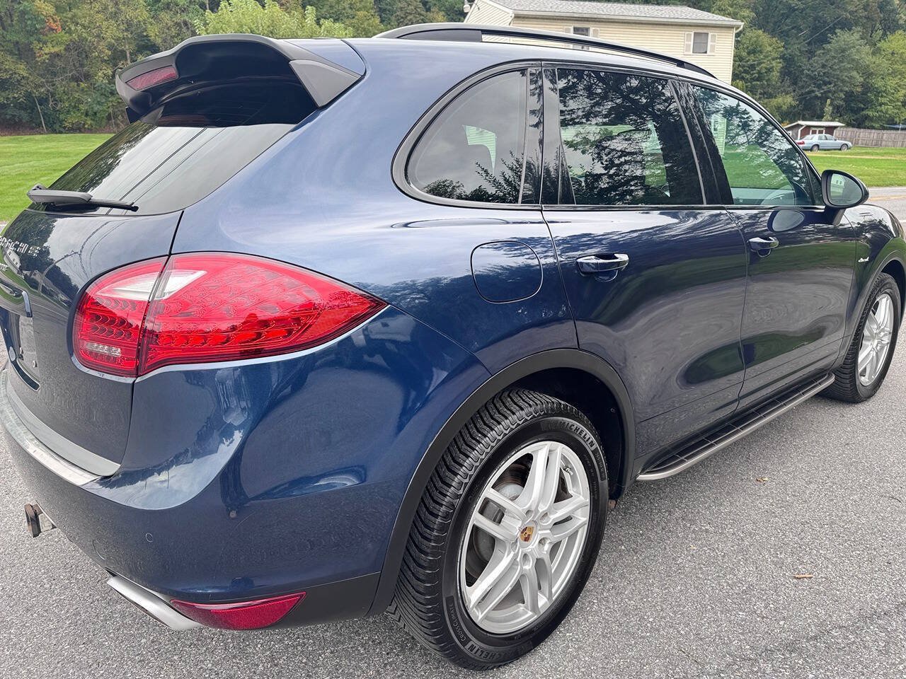 Used 2013 Porsche Cayenne Diesel AWD/4WD image 15