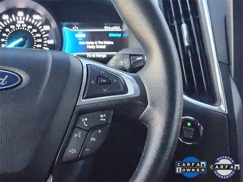 Certified 2022 Ford Edge Titanium image 15