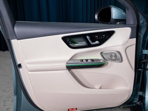 New 2026 Mercedes-Benz GLC 300 4MATIC image 12