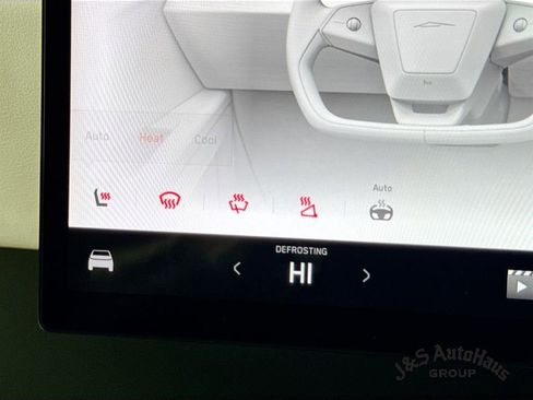 Used 2024 Tesla Cybertruck Cyberbeast AWD/4WD image 27