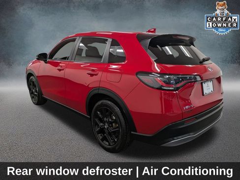Certified 2025 Honda HR-V Sport image 7