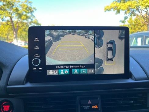 Used 2024 Honda Pilot TrailSport image 9