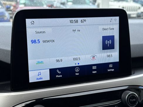 Used 2020 Ford Escape SE image 22