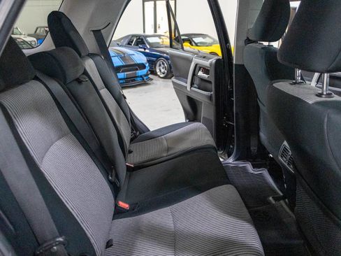 Used 2016 Toyota 4Runner SR5 image 38