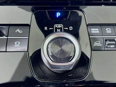 Used 2023 Subaru Solterra AWD image 24