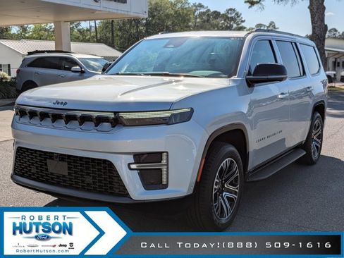 New 2026 Jeep Grand Wagoneer 2WD image 2