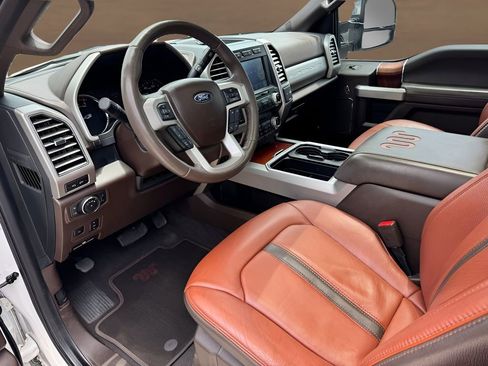 Used 2021 Ford F250 King Ranch w/ King Ranch Ultimate Package AWD/4WD image 11