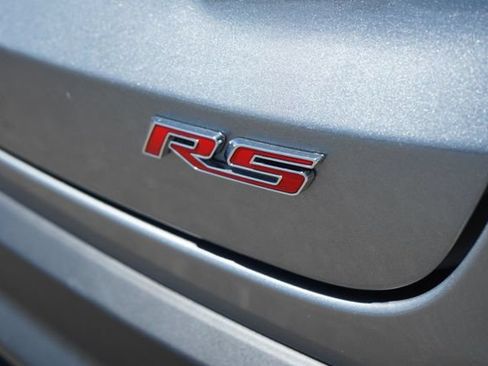 Used 2026 Chevrolet Trax RS w/ Sunroof Package FWD image 18