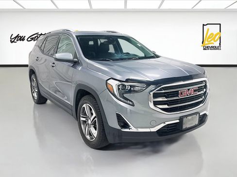 Used 2020 GMC Terrain SLT w/ Preferred Package AWD/4WD image 4