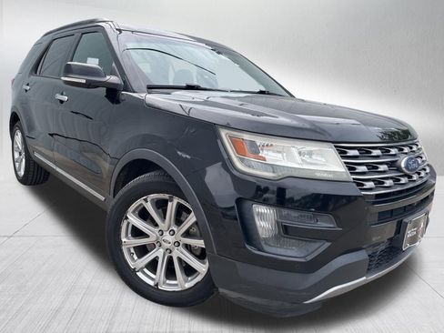 Used 2016 Ford Explorer Limited FWD image 3