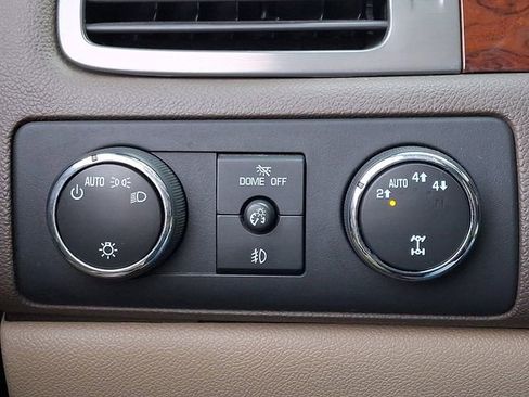 Used 2013 Chevrolet Silverado 1500 LTZ w/ LTZ Plus Package image 23