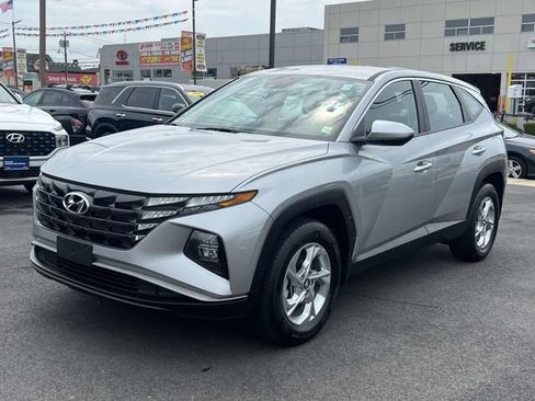Certified 2024 Hyundai Tucson SE AWD/4WD image 2