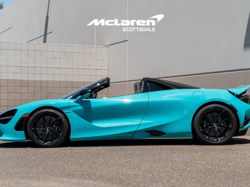 New 2027 McLaren 750S Spider RWD image 4