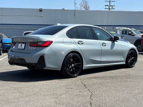 Used 2023 BMW M340i xDrive image 4