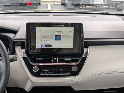 New 2026 Toyota Corolla Cross L image 18