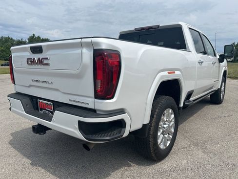 Used 2023 GMC Sierra 2500 Denali w/ Denali Ultimate Package AWD/4WD image 3