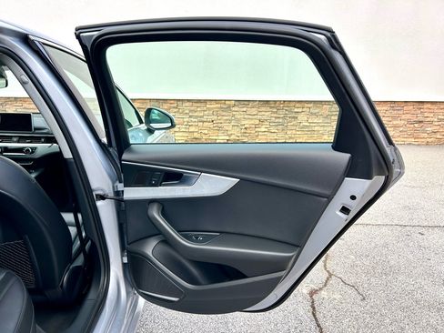 Used 2018 Audi A4 2.0T Premium Plus image 22