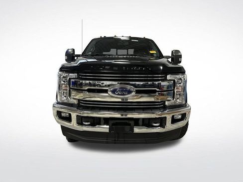 Certified 2017 Ford F250 Lariat w/ Chrome Package image 11