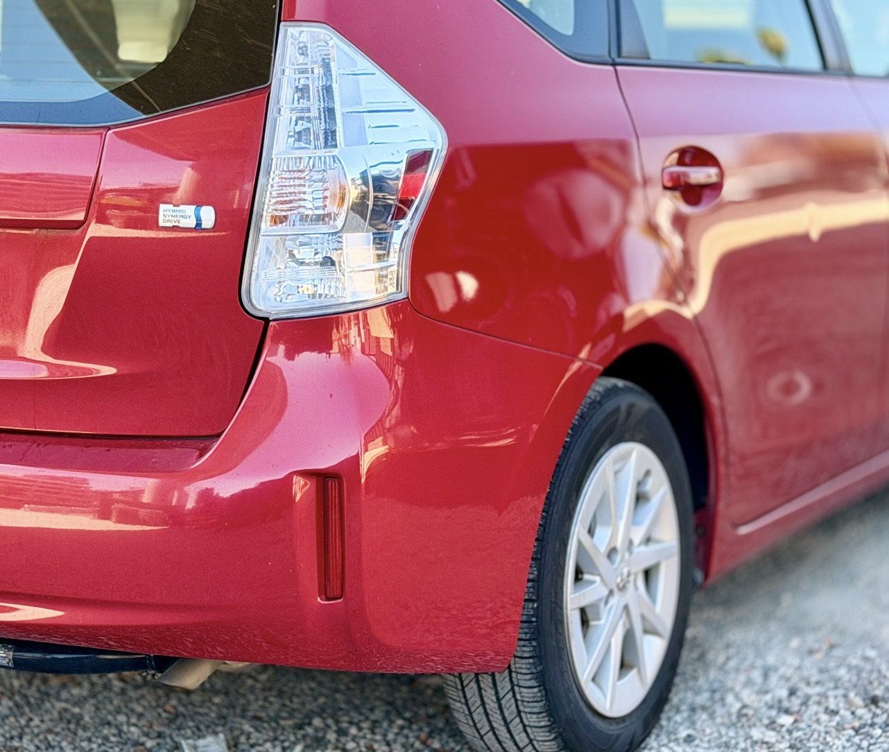 Used 2013 Toyota Prius V Three FWD image 9