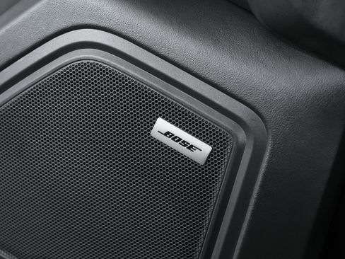 Used 2024 Porsche Macan GTS image 37