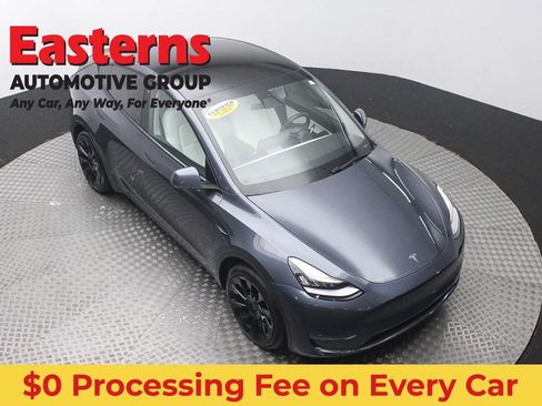 Used 2020 Tesla Model Y Long Range AWD/4WD image 3